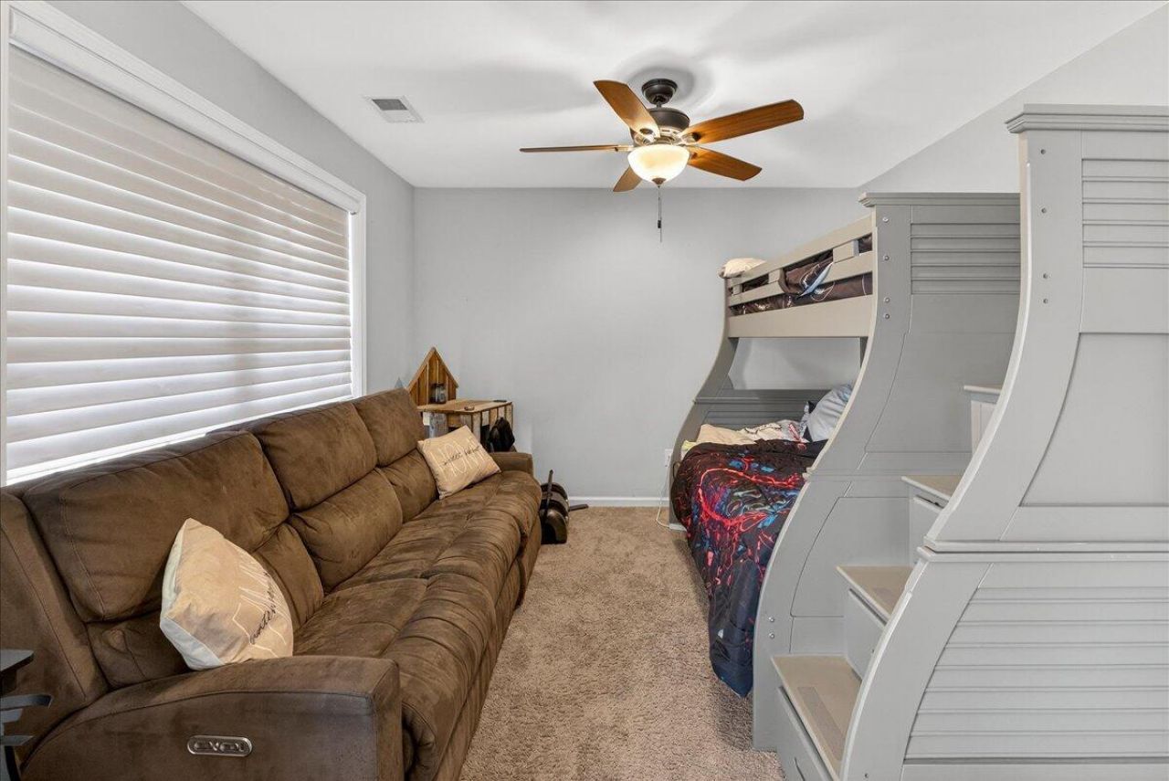 116 Rouen Lane Photo 22