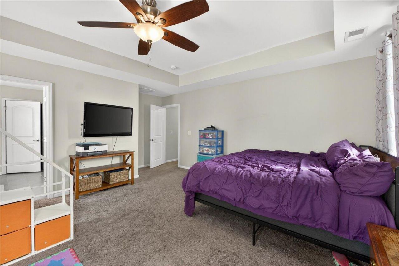 116 Rouen Lane Photo 32