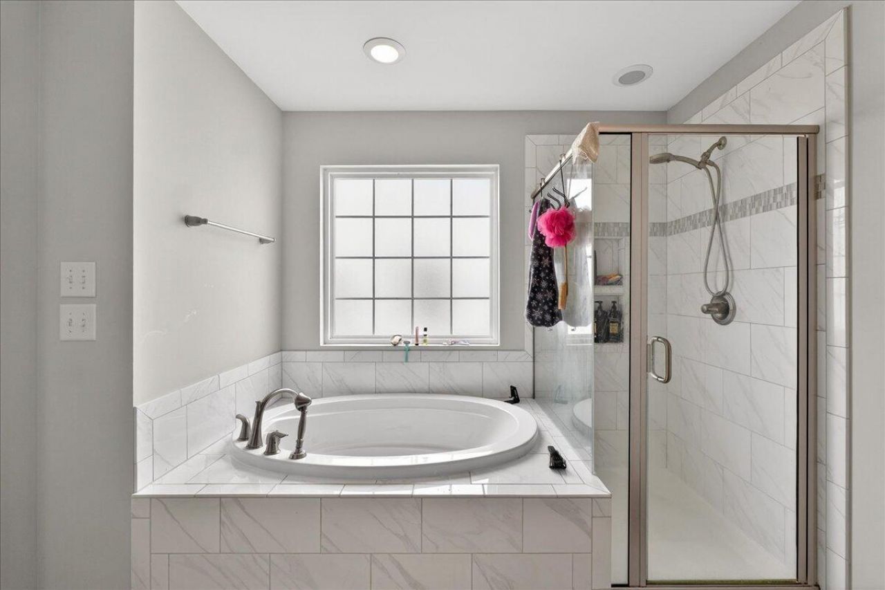 116 Rouen Lane Photo 33