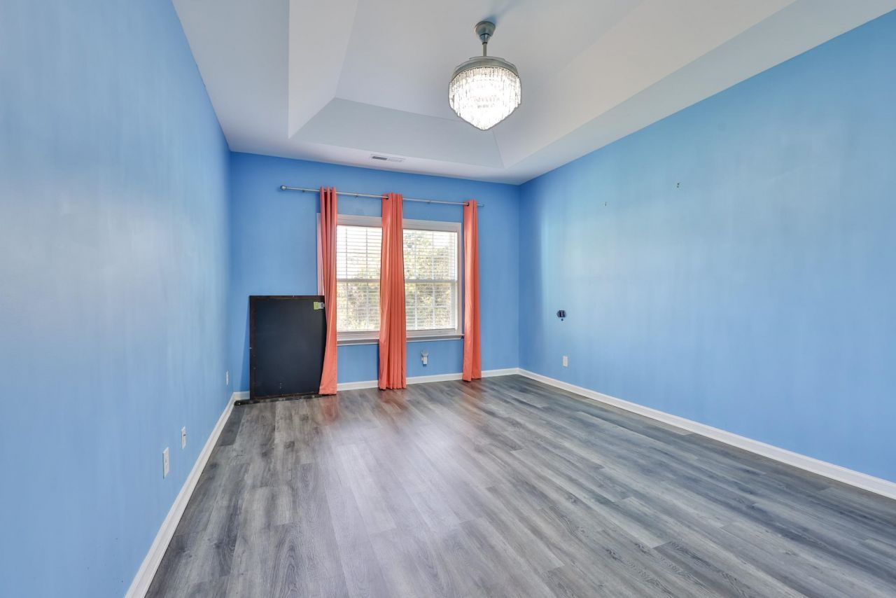 2804 Grassland Ln.  Photo 11