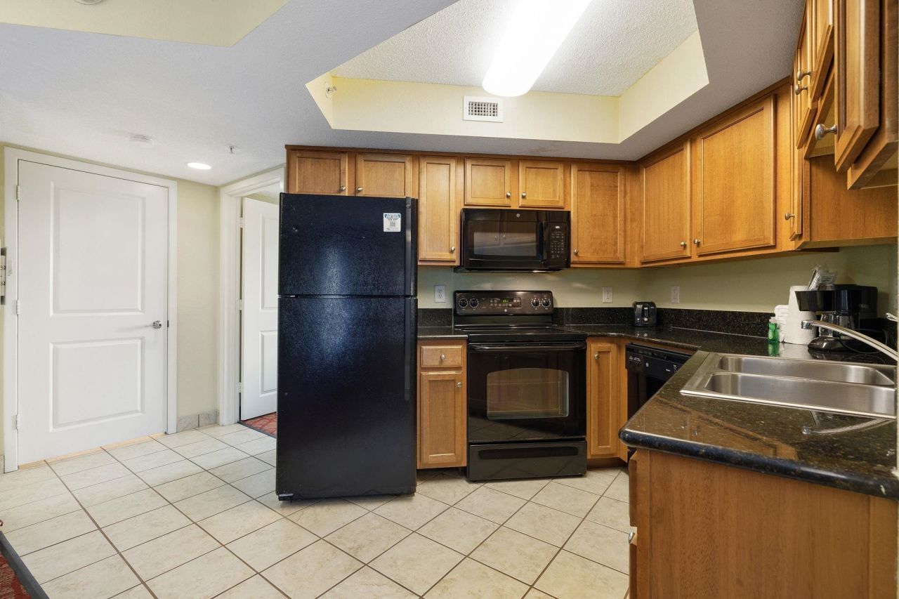 504 N Ocean Blvd.  Photo 10