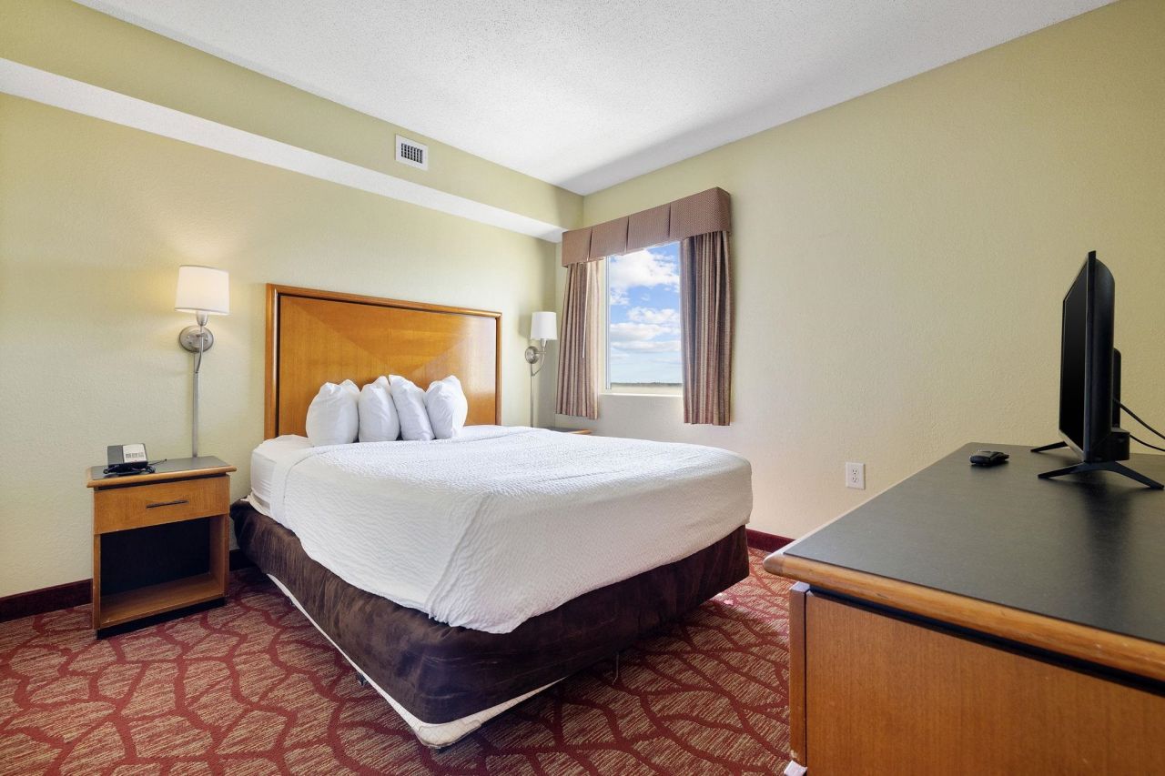 504 N Ocean Blvd.  Photo 19