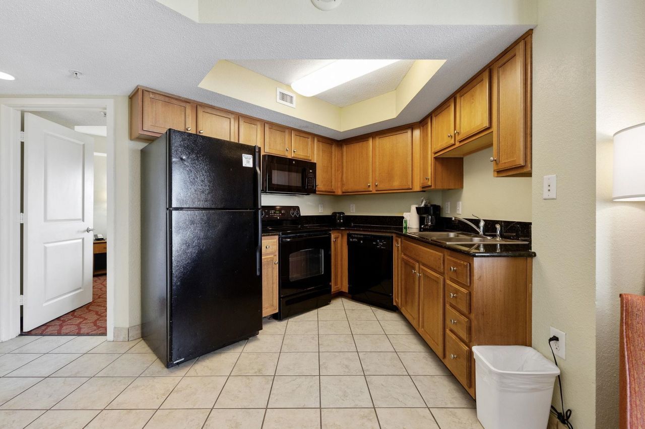 504 N Ocean Blvd.  Photo 9