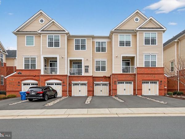 23255 MILLTOWN KNOLL SQUARE, Unit 104, ASHBURN, VA 20148
