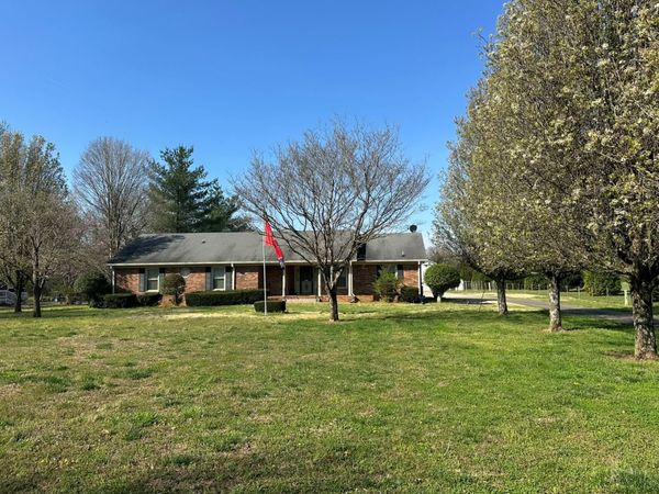 3692 Manchester Pike , Murfreesboro, TN 37127