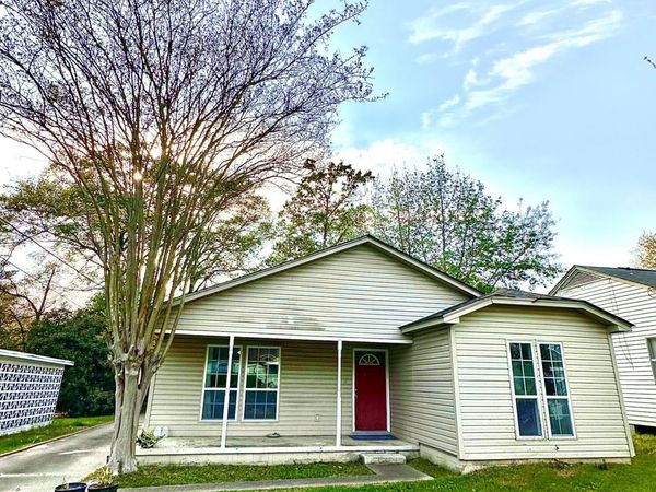 212 N 19th Avenue, Hattiesburg, MS 39401