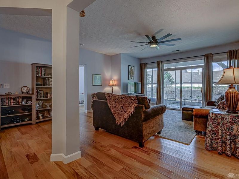 9282 Greenery Court, Deerfield Township, OH 45140 Photo 2