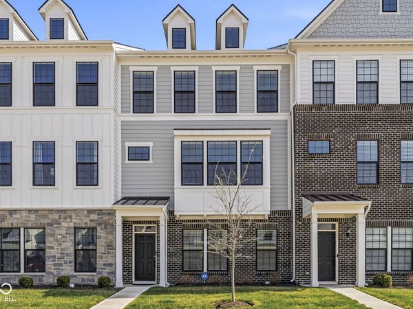 3267 Morab Drive, Zionsville, IN 46077