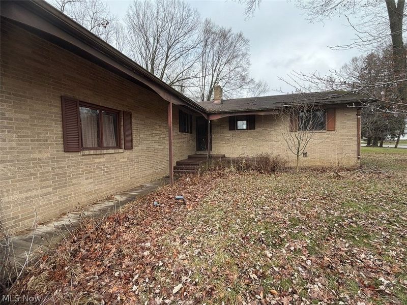 4690 Shriver Road, North Canton, OH 44720 Photo 2