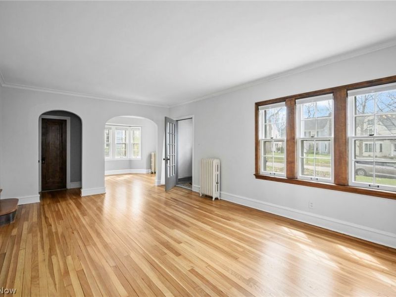 3281 Braemar Road, Shaker Heights, OH 44120 Photo 4