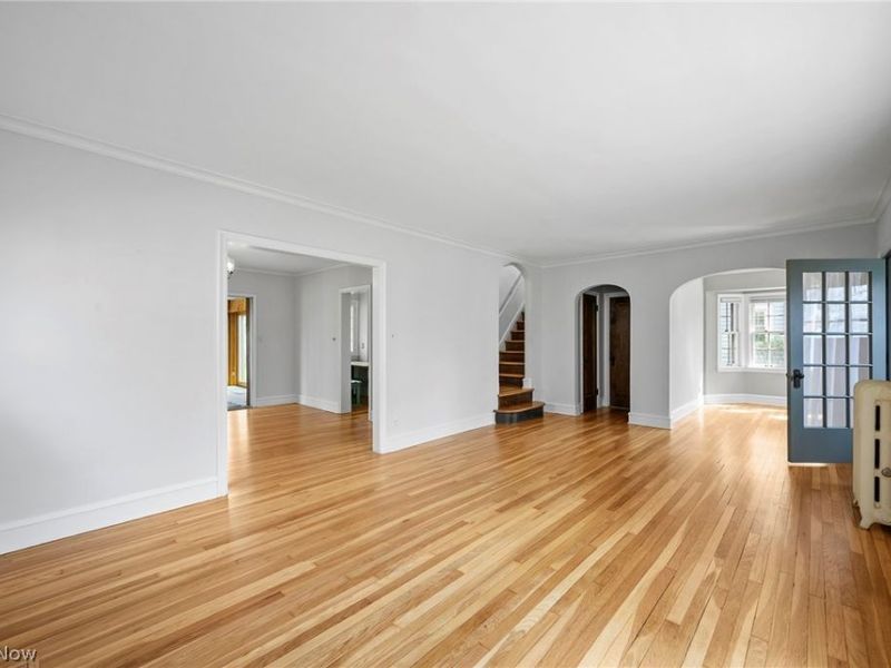 3281 Braemar Road, Shaker Heights, OH 44120 Photo 5