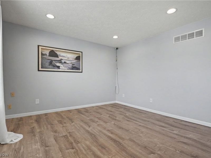 1246 Marsh Fern Lane, Akron, OH 44312 Photo 19