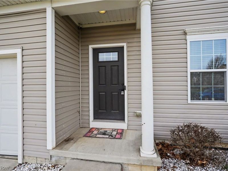 1246 Marsh Fern Lane, Akron, OH 44312 Photo 2