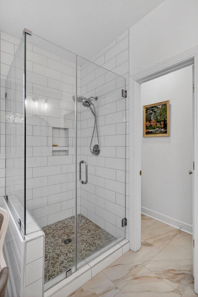 1309 Country Wood Court Photo 19