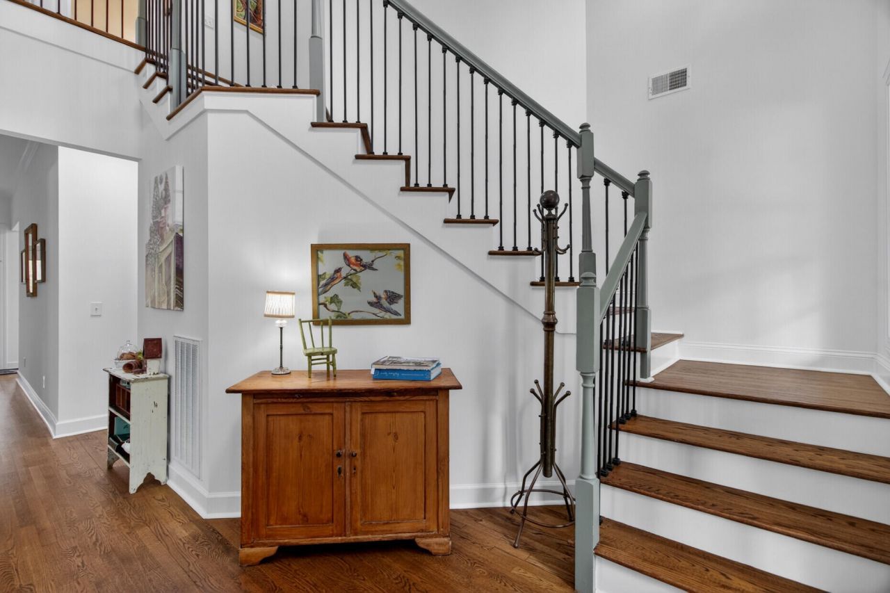 1309 Country Wood Court Photo 22