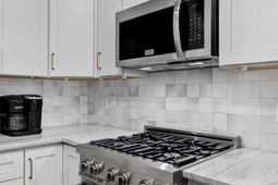 1309 Country Wood Court photo 4