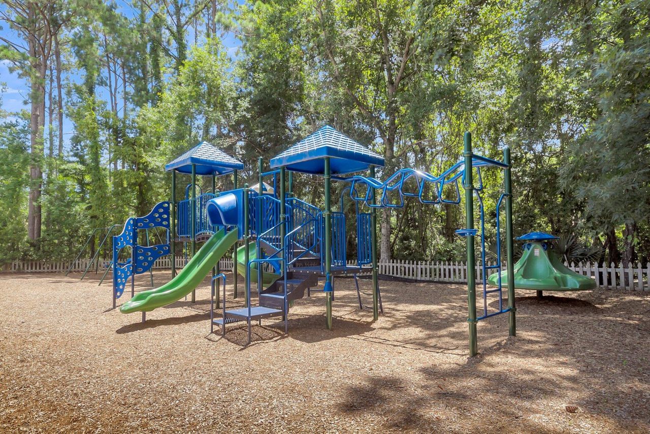 1309 Country Wood Court Photo 57