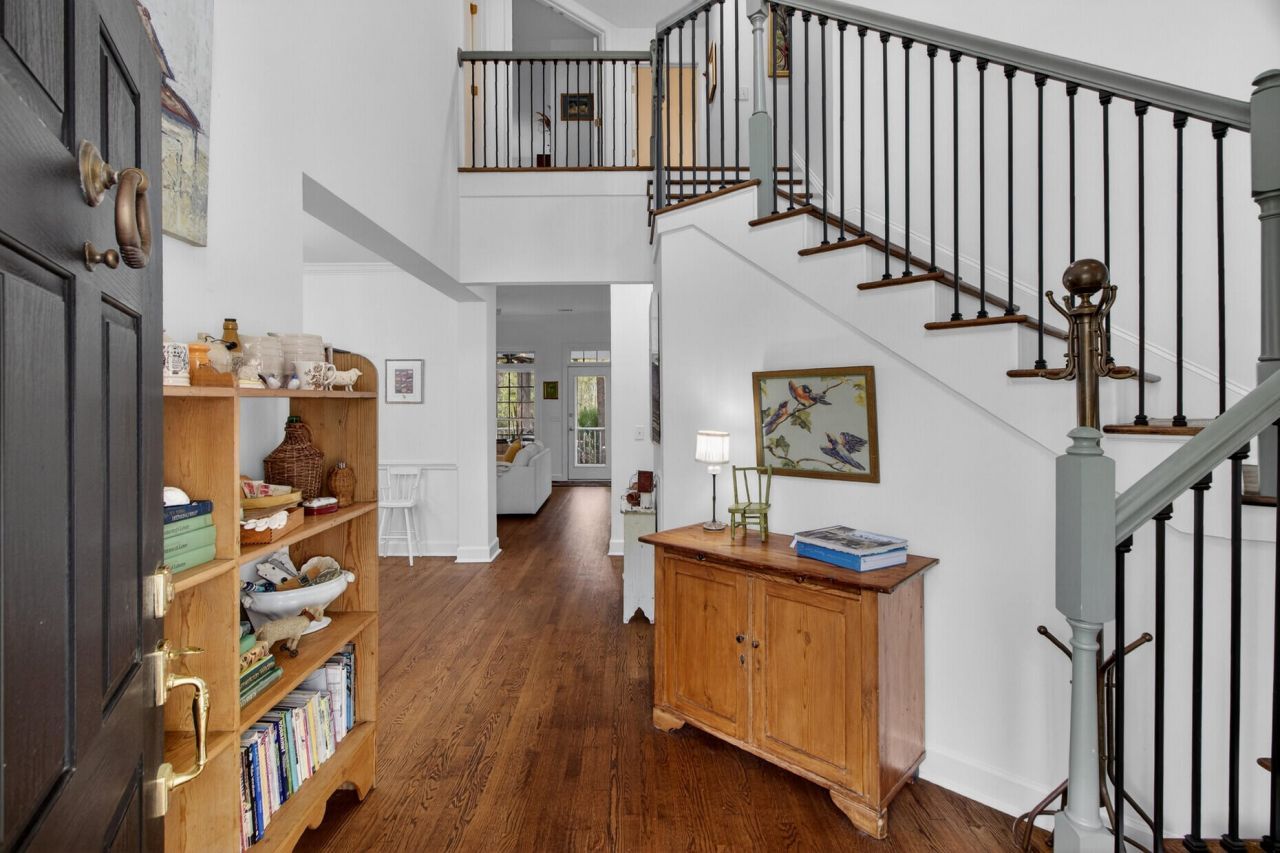 1309 Country Wood Court Photo 8