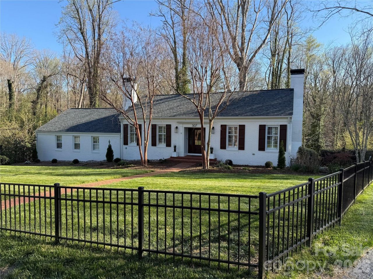 507 Riverside Drive, Morganton, NC 28655 Main Photo