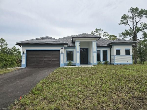 3943 16th AVE NE, NAPLES, FL 34120