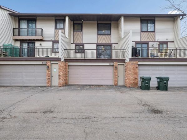 13613 Heather Hills Drive, Burnsville, MN 55337