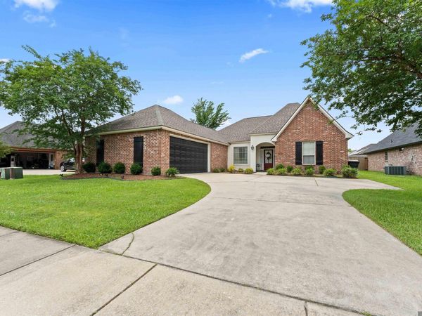 4077 Shady Ridge Ave, Zachary, LA 70791
