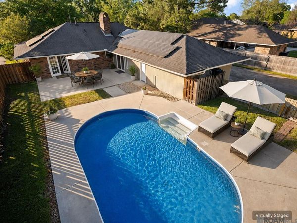 1324 Rue Desiree, Baton Rouge, LA 70810