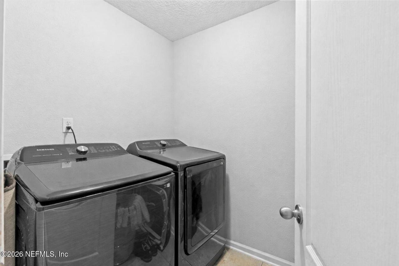 15716 Twin Creek Drive, Jacksonville, FL 32218 Photo