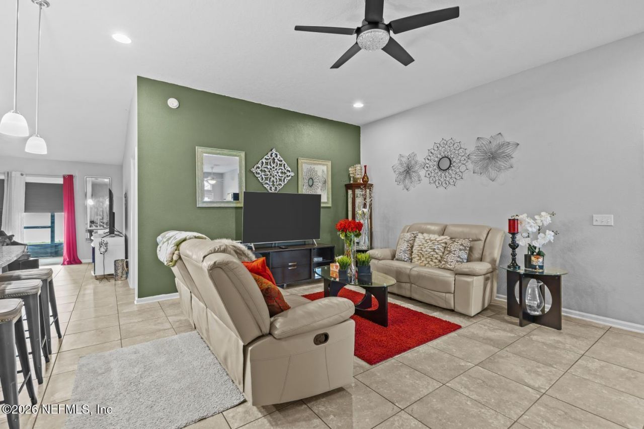 15716 Twin Creek Drive, Jacksonville, FL 32218 Photo