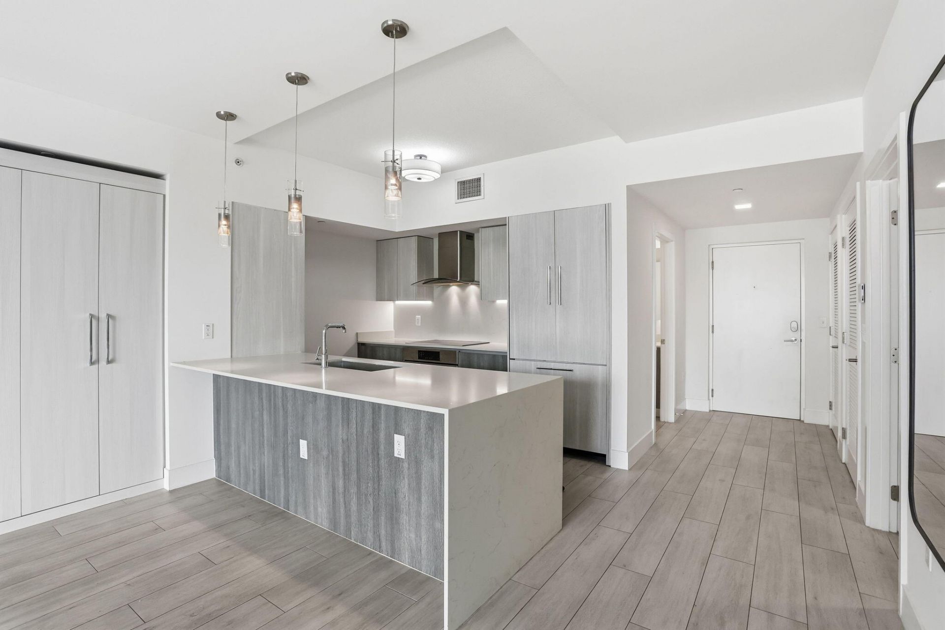 111 SE 1st Avenue, Unit 218, Delray Beach, FL 33444 Photo