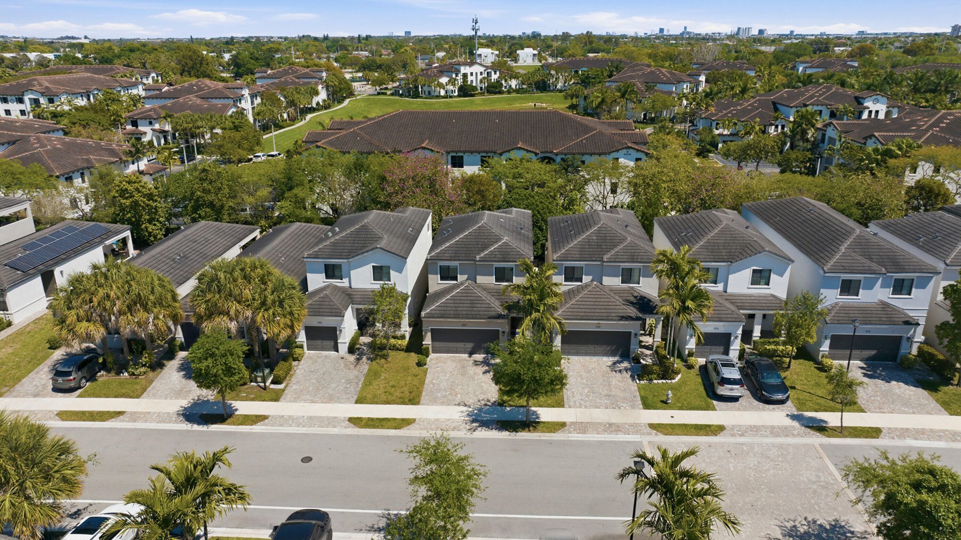 340 NW 33rd Lane, Pompano Beach, FL 33069 Photo