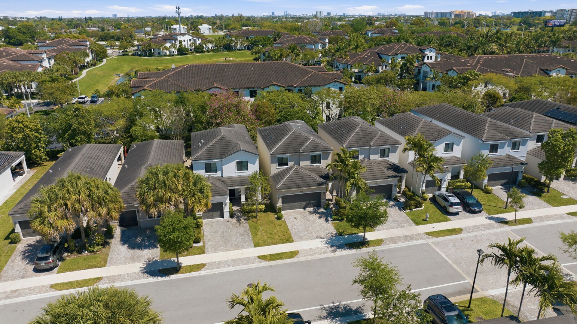 340 NW 33rd Lane, Pompano Beach, FL 33069 Photo