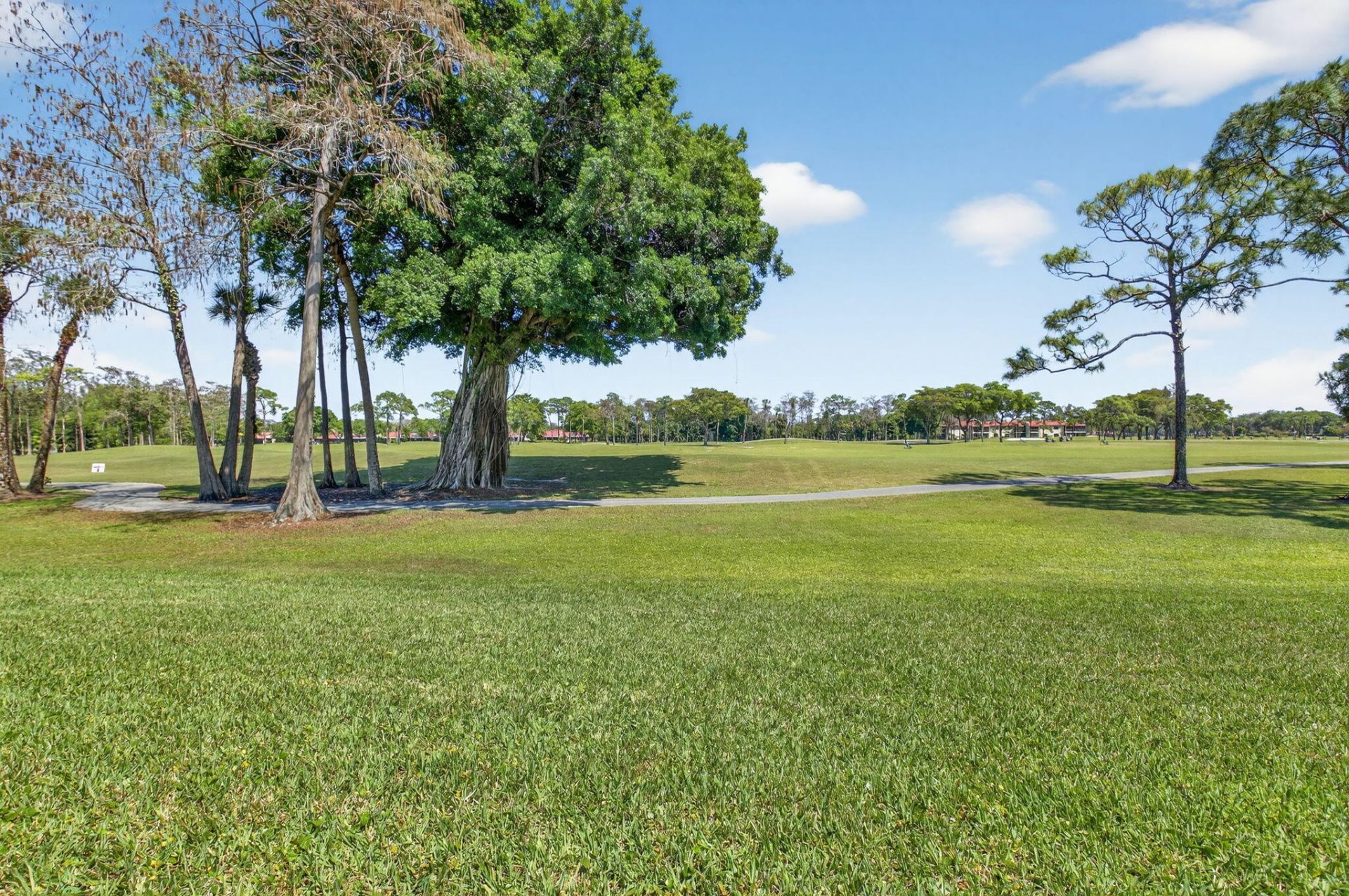 21656 Juego Circle, Unit 23g, Boca Raton, FL 33433 Photo