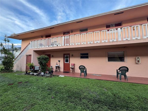 7471 SW 10th Ct, Unit 102D, North Lauderdale, FL 33068