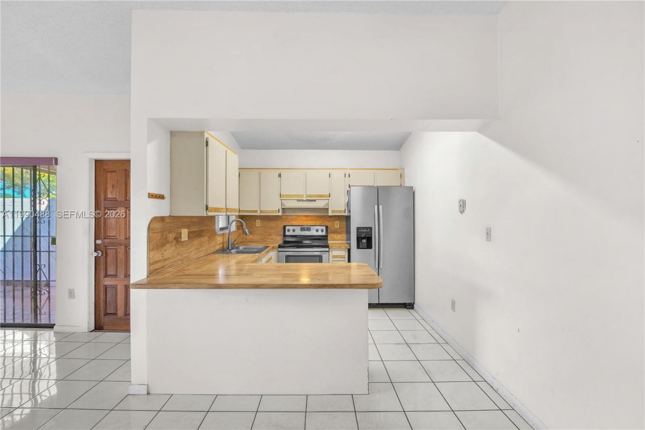 6671 SW 137th Ct , Unit 7-A, Miami, FL 33183 Photo