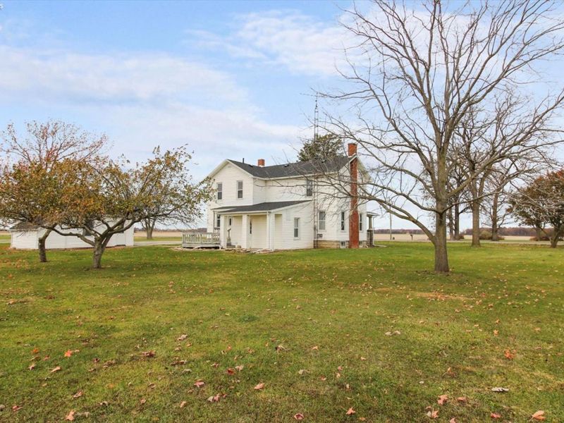 5834 W Fritchie Road, Port Clinton, OH 43452 Photo 2