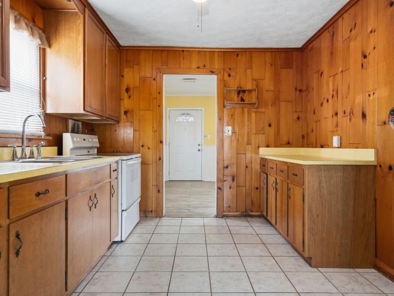 271 N Willow Dale Road, Marblehead, OH 43440 Photo 10