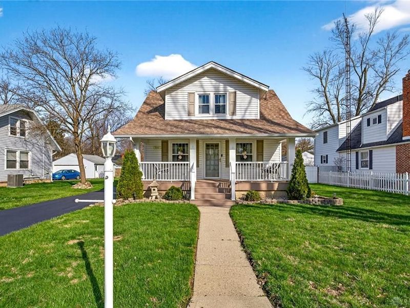 111 W Greenview Drive, Dayton, OH 45415 Photo 1