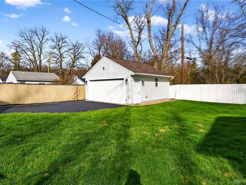 111 W Greenview Drive, Dayton, OH 45415 Photo 36