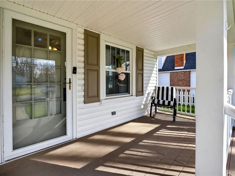 111 W Greenview Drive, Dayton, OH 45415 Photo 5