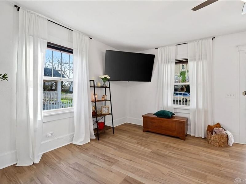 111 W Greenview Drive, Dayton, OH 45415 Photo 9