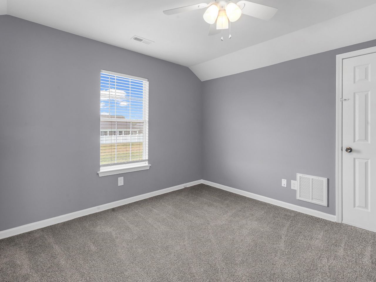 544 Mallard Ln. Photo 17