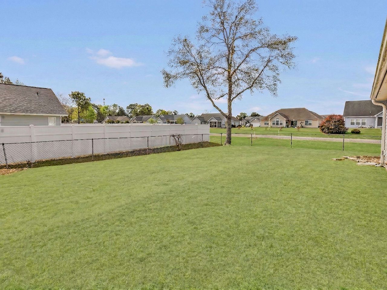 544 Mallard Ln. Photo 18