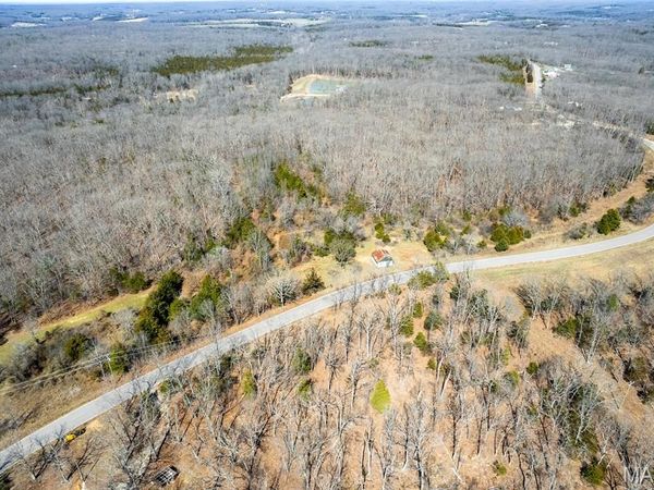 000 Grob Road, Gerald, MO 63037