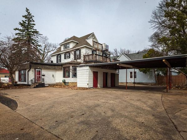 931 16th STREET S, La Crosse, WI 54601