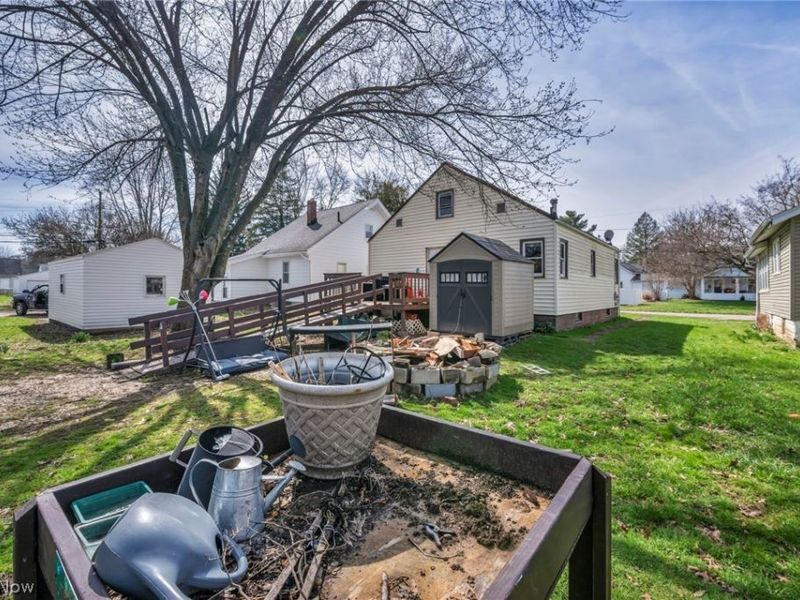 143 conrad, Barberton, OH 44203 Photo 36