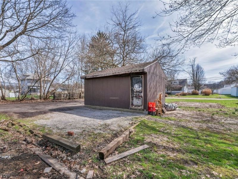 143 conrad, Barberton, OH 44203 Photo 38