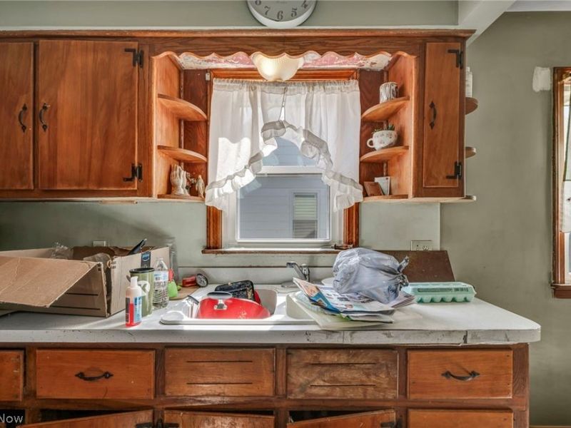 143 conrad, Barberton, OH 44203 Photo 9