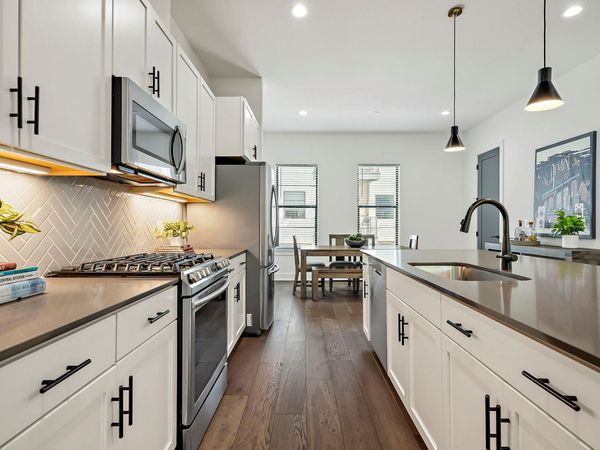 3700 Clawson RD, Unit 501, Austin, TX 78704