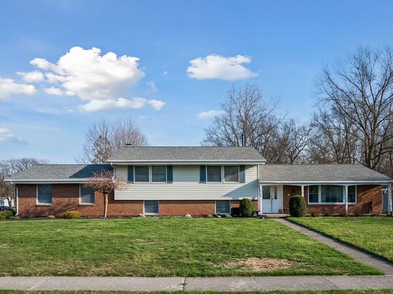 1080 Toulon Avenue , Marion, OH 43302 Photo 2